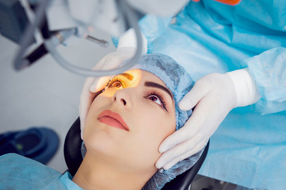 lens-surgery